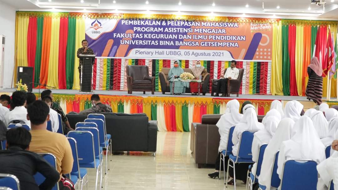 Wakil Rektor I Universitas BBG Lepas 323 Mahasiswa Program Asistensi Mengajar ke Sekolah di Banda Aceh dan Aceh Besar