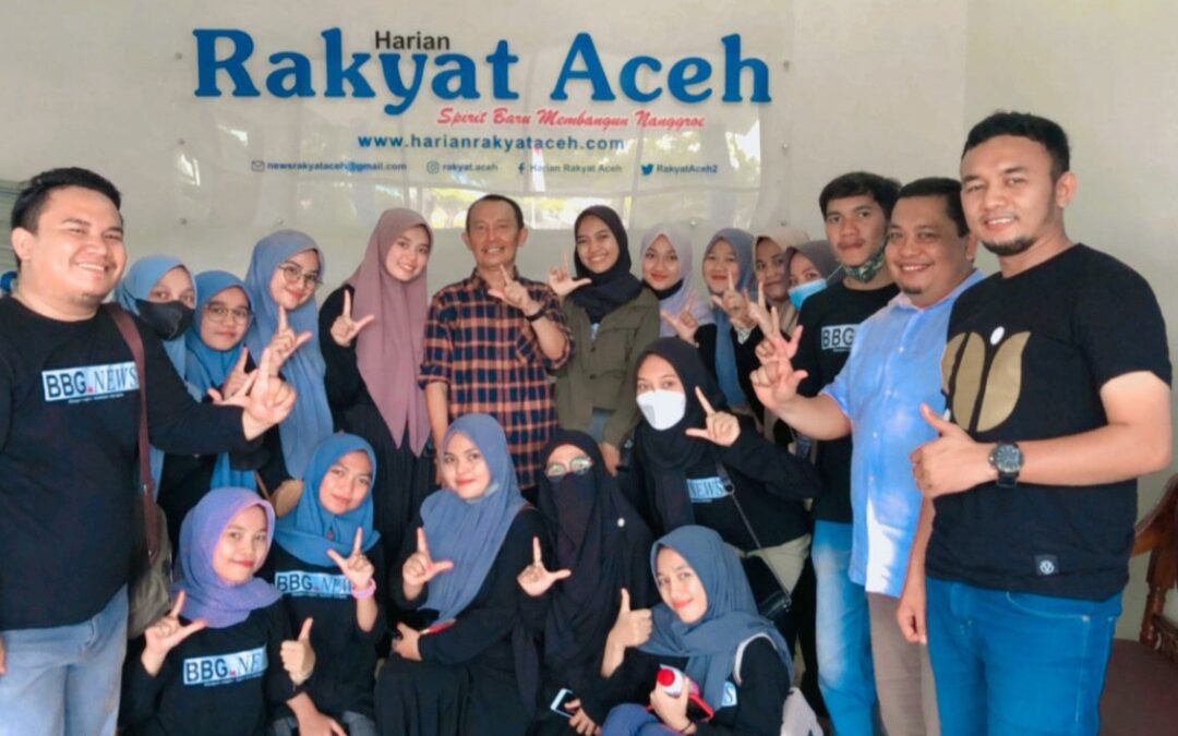 Mahasiswa UKM Jurnalistik UBBG Adakan Kunjungan Edukasi ke Kantor Harian Rakyat Aceh
