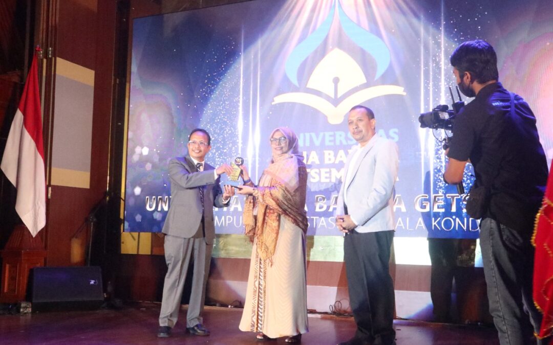 UBBG Raih Penghargaan Anugerah Serambi Indonesia Awards Kategori Kampus Berprestasi di Segala Kondisi