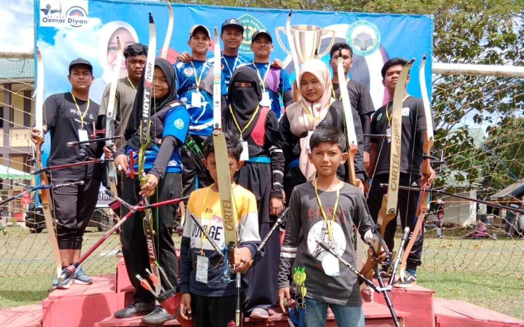 Atlet UKM Panahan UBBG Raih Medali Perak dan Perunggu pada Kejuaraan Oemar Diyan Archery Championship 2022