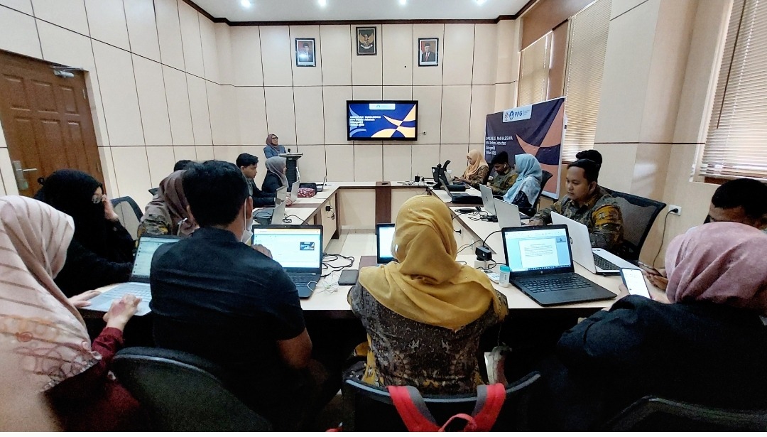 Sebanyak 210 Guru Se-Indonesia Ikut Orientasi Pengenalan PPG Daljab Kategori II Tahun 2022 di UBBG