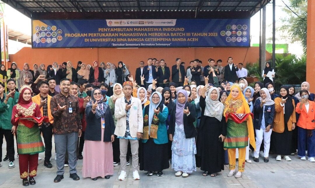Rektor UBBG Sambut 43 Mahasiswa Inbound PMM yang Berasal dari 27 Perguruan Tinggi Ternama se-Indonesia