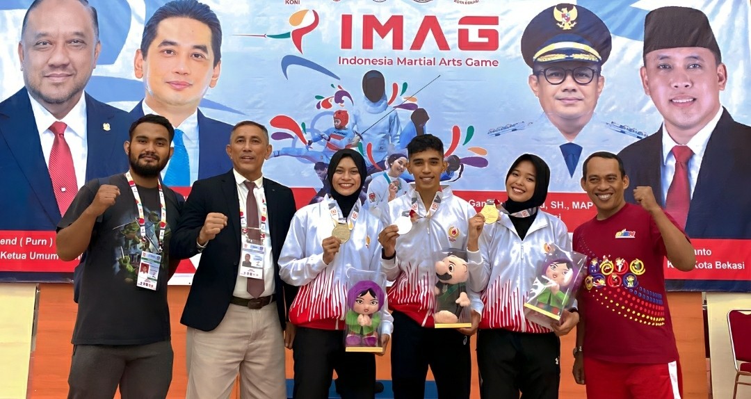 Mahasiswa Penjas UBBG Raih Perak Cabor Anggar Kejuaraan Nasional IMAG 2023