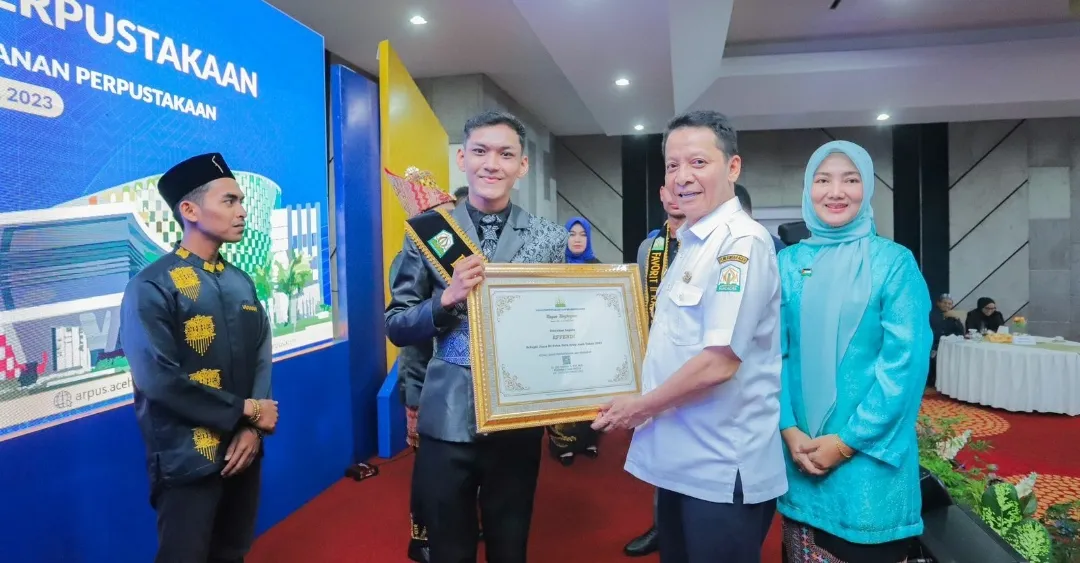 Alumni PBI UBBG Dinobatkan sebagai Duta Arsip Aceh dan Insan Promosi Perpustakaan 