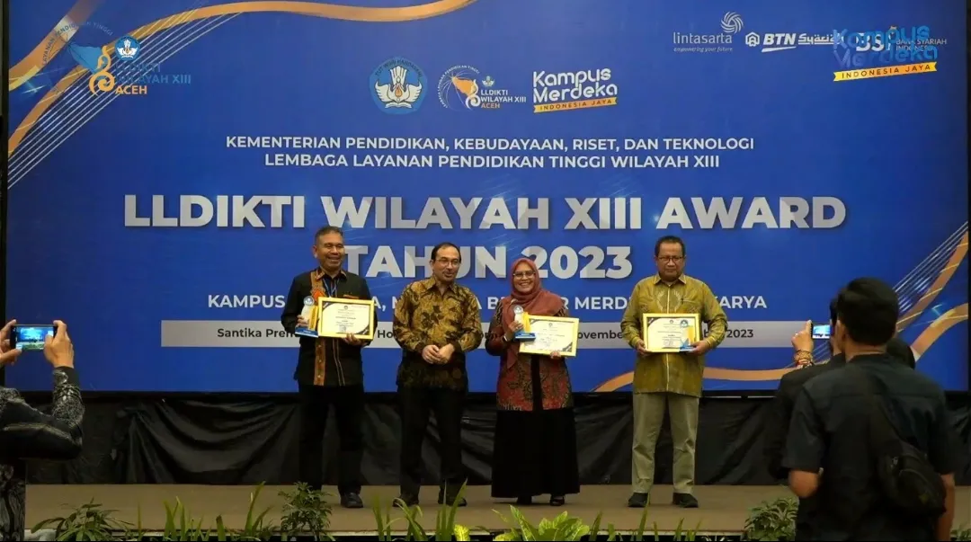 Tak Tanggung-Tanggung, UBBG Raih Tujuh Juara pada Anugerah LLDikti Wilayah XIII Award 2023