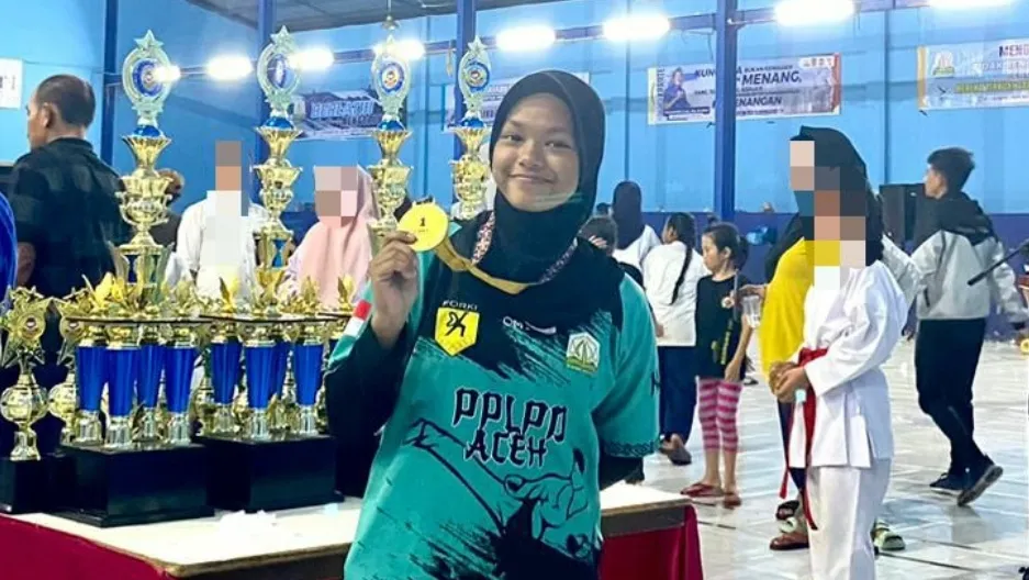 Mahasiswi Penjas UBBG Raih Juara 1 Karate Championship KKI Aceh Piala Irpannusir 2023