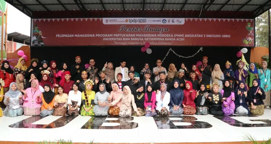 Lepas Mahasiswa PMM se-Indonesia yang Kembali ke Kampus Asal, Rektor: Ceritakan Keindahan Aceh dan UBBG