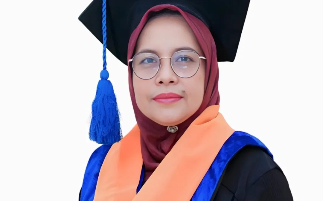 Prof. Dr. Hj. Lili Kasmini, S.Si., M.Si., Guru Besar Inspiratif untuk Perempuan Hebat